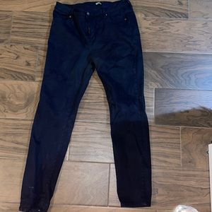 Black strait leg pant